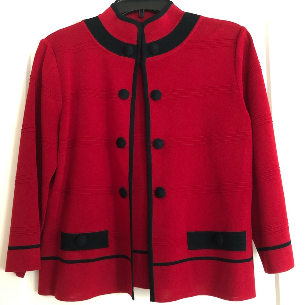 Ming Wang red and black jacket.